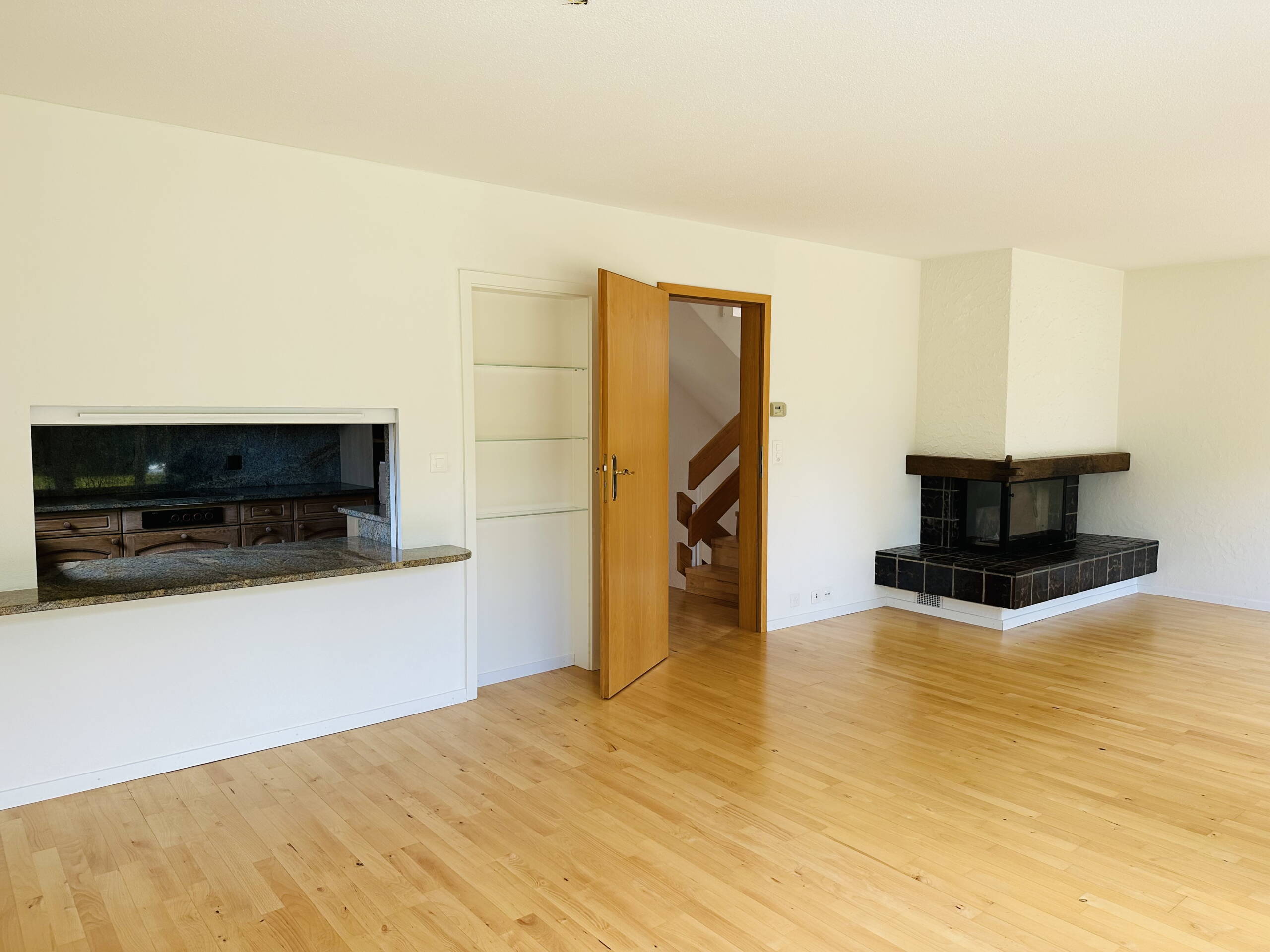 Zoom: wohnen-essen.jpg