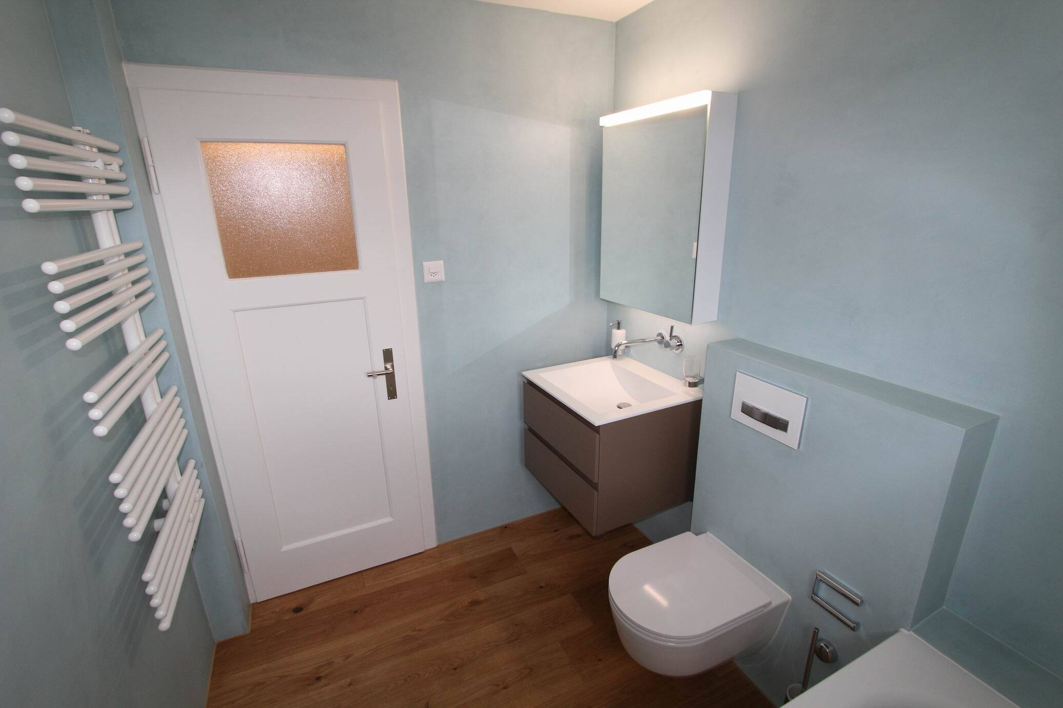 Zoom: 51_bad_klein_01.jpg