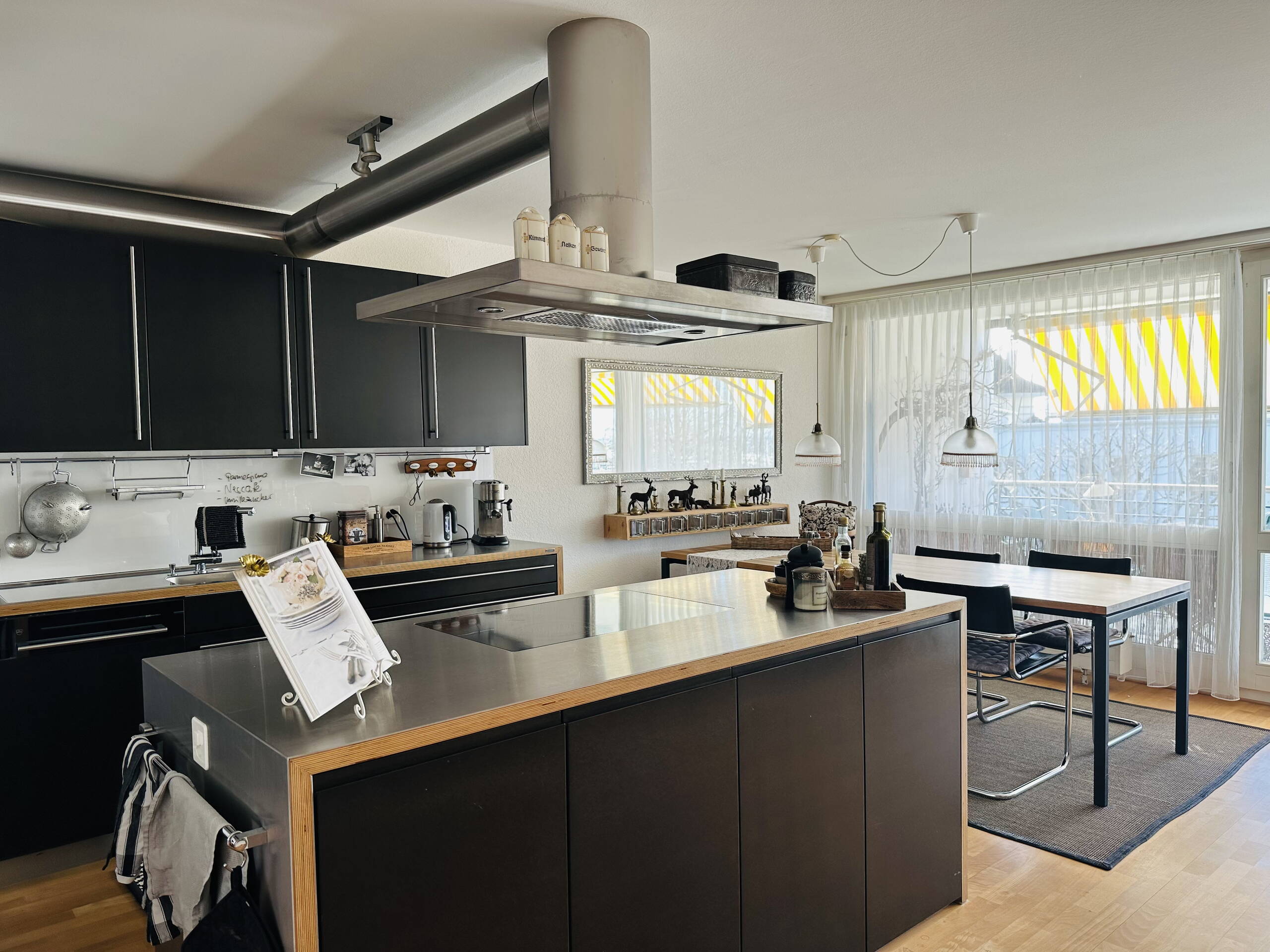 Zoom: esszimmer_2.jpg