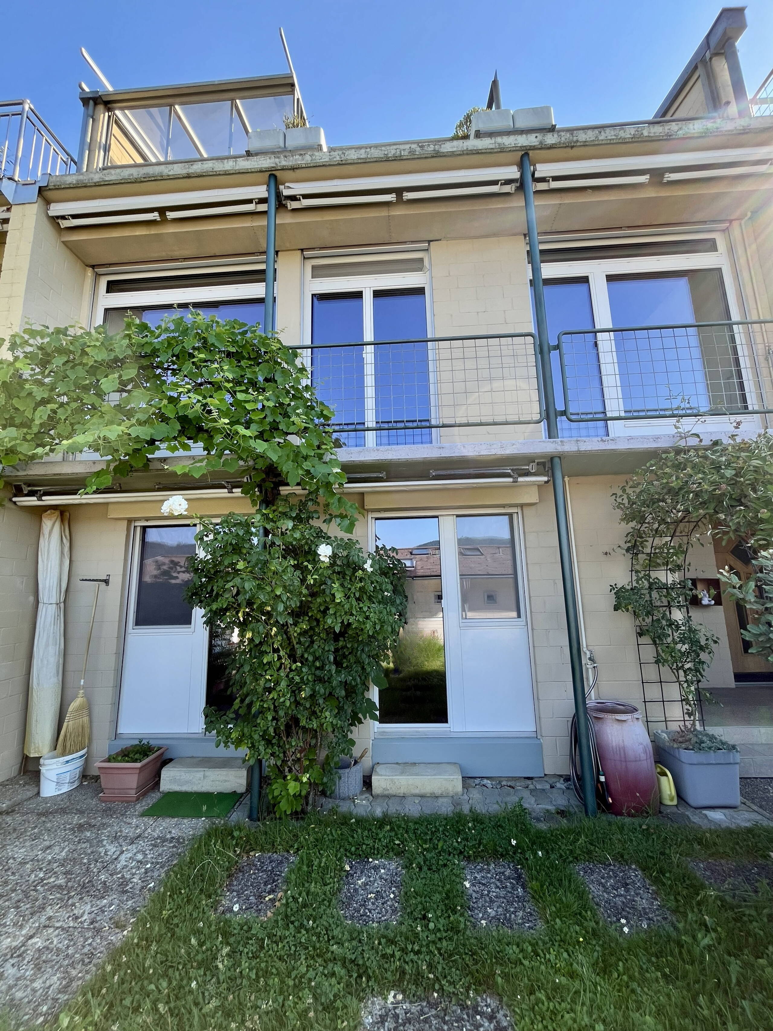 haus174caussenansicht.jpg
